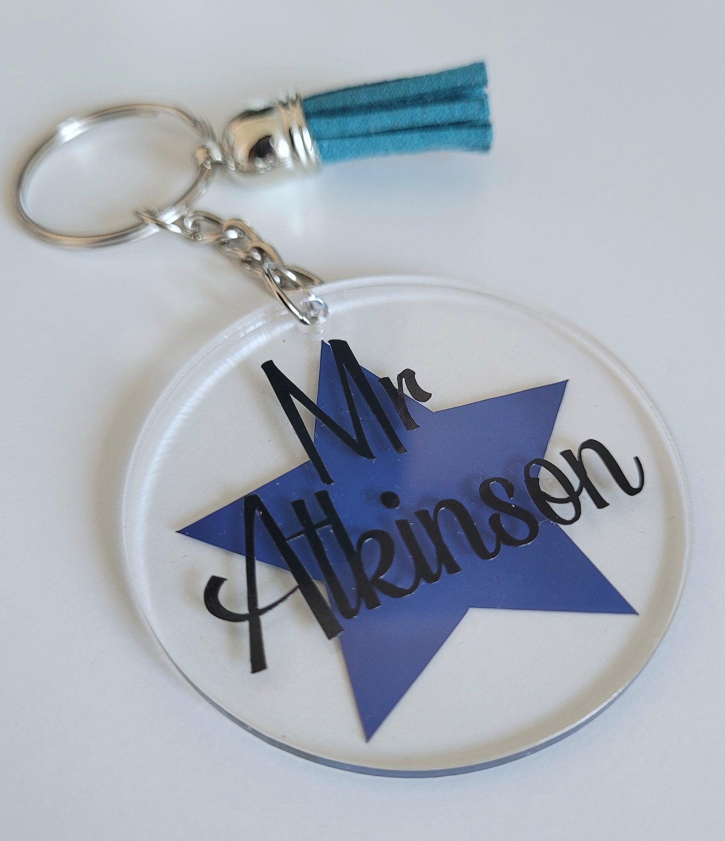 Personalised keyring with coloured tassel