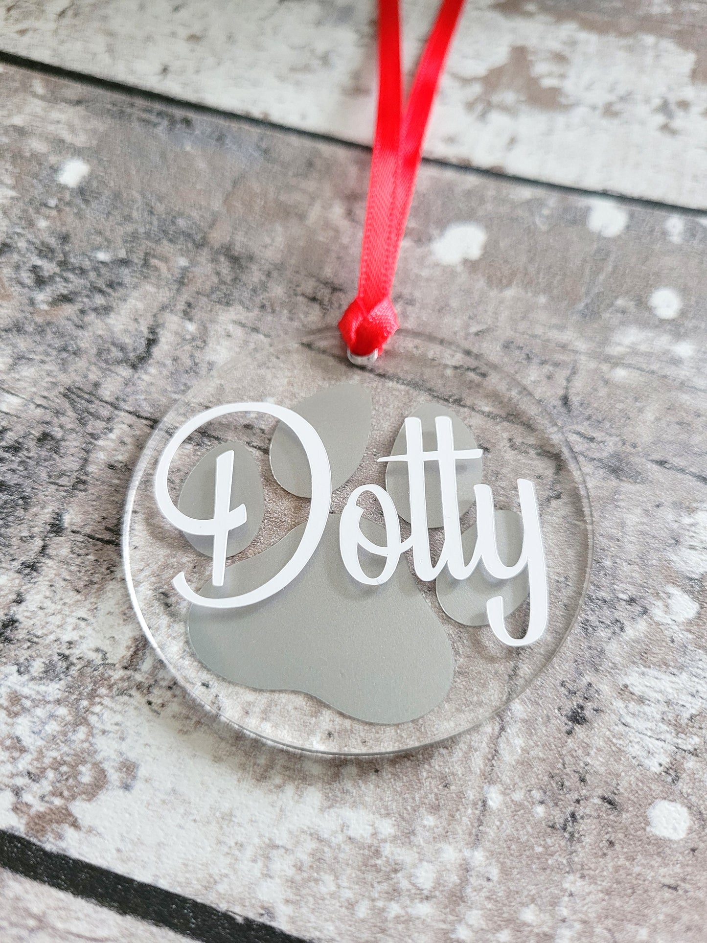 Personalised Paw Print Christmas Tree Ornament – Festive Pet Lover Holiday Decoration